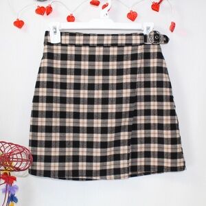 Hollister tan black plaid mini skirt high rise women’s extra small no stretch
